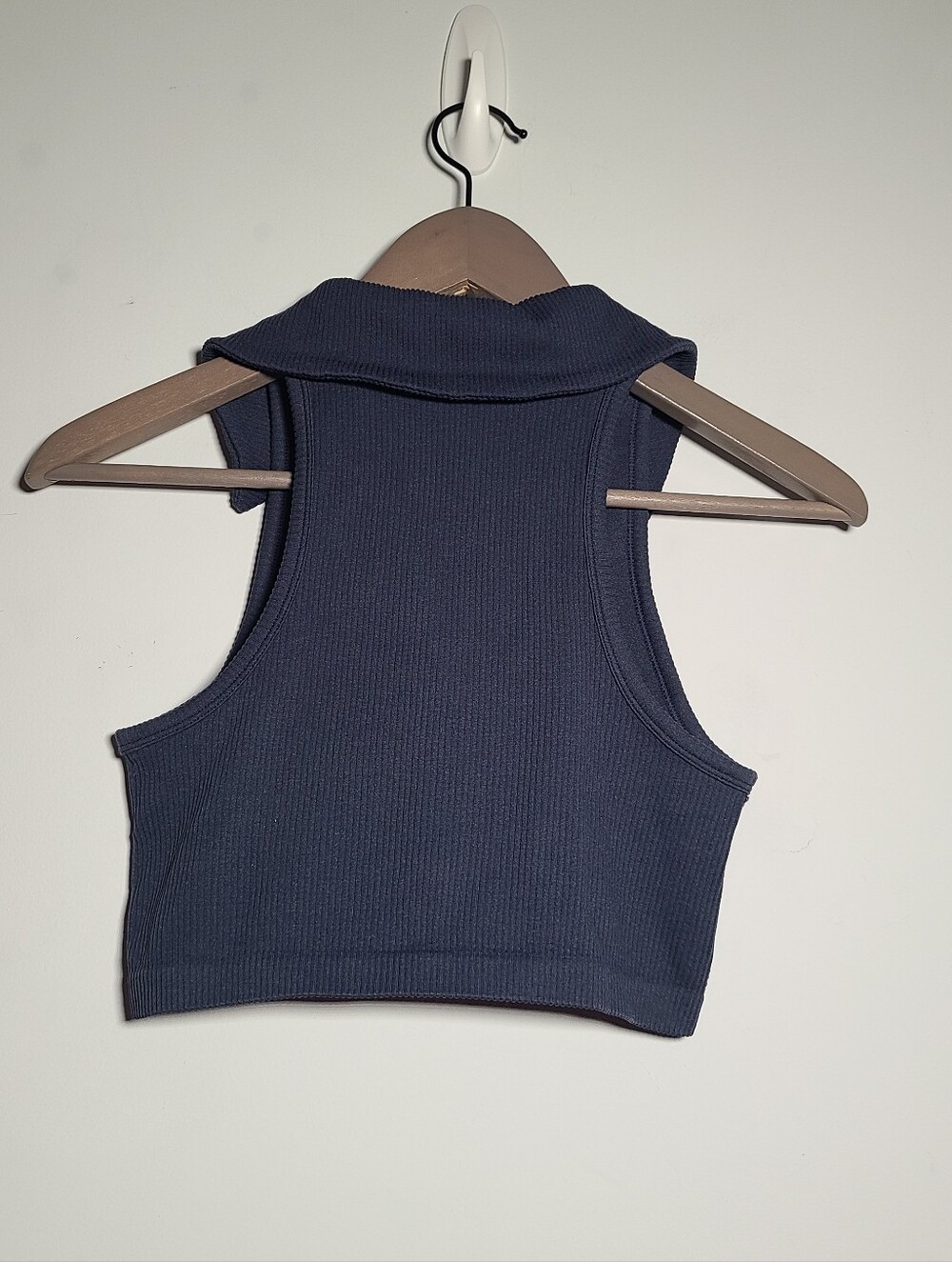 Garage Navy Ribbed Collared Crop Tank Top Size P/S - Picture 5 of 7